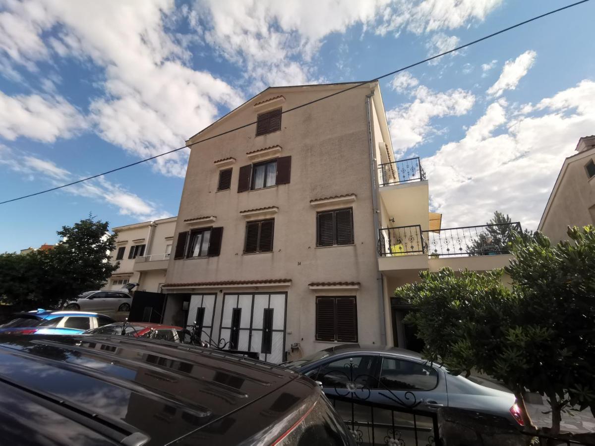 Guest House Dijana Кральевица Экстерьер фото