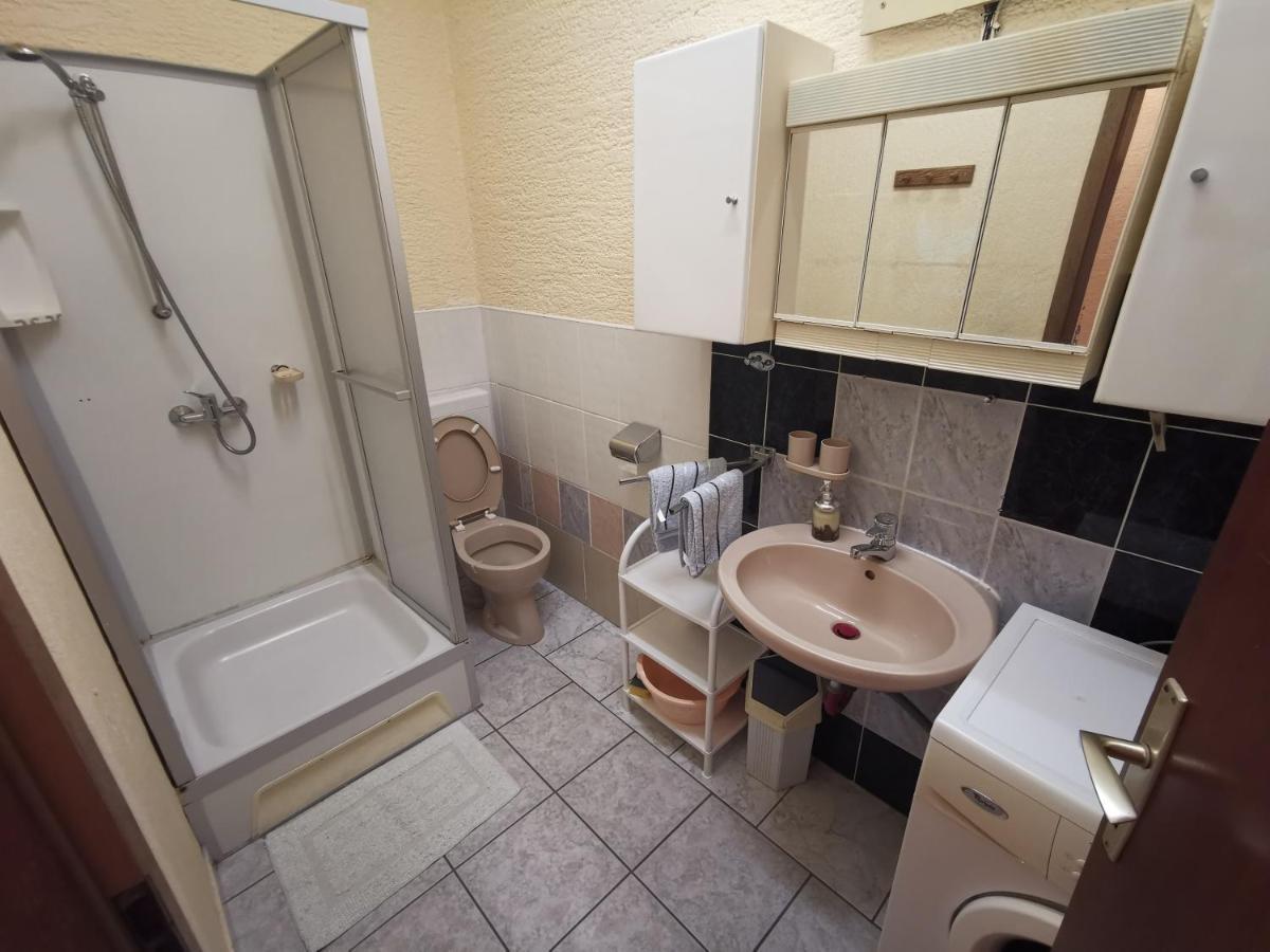 Guest House Dijana Кральевица Экстерьер фото