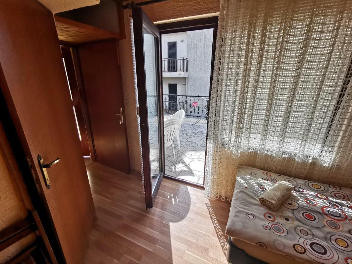 Guest House Dijana Кральевица Экстерьер фото