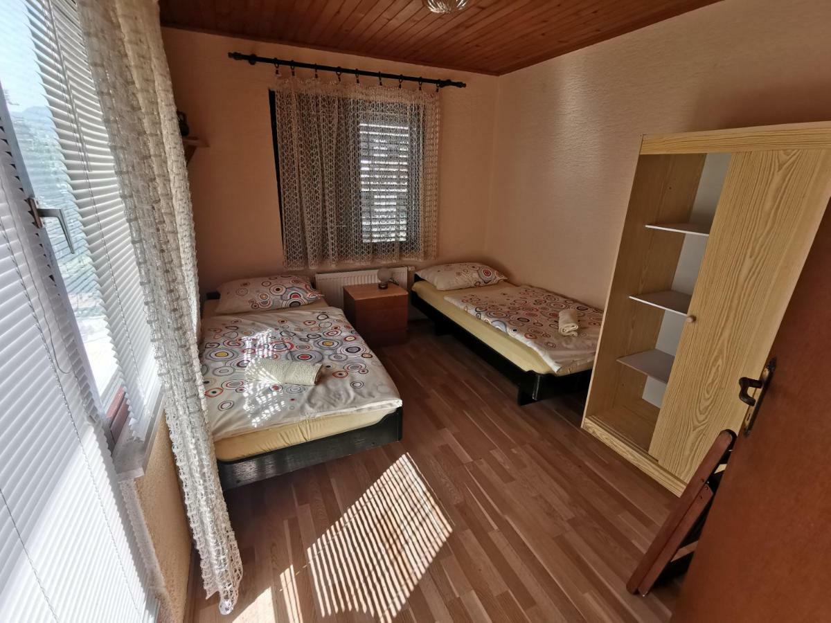 Guest House Dijana Кральевица Экстерьер фото